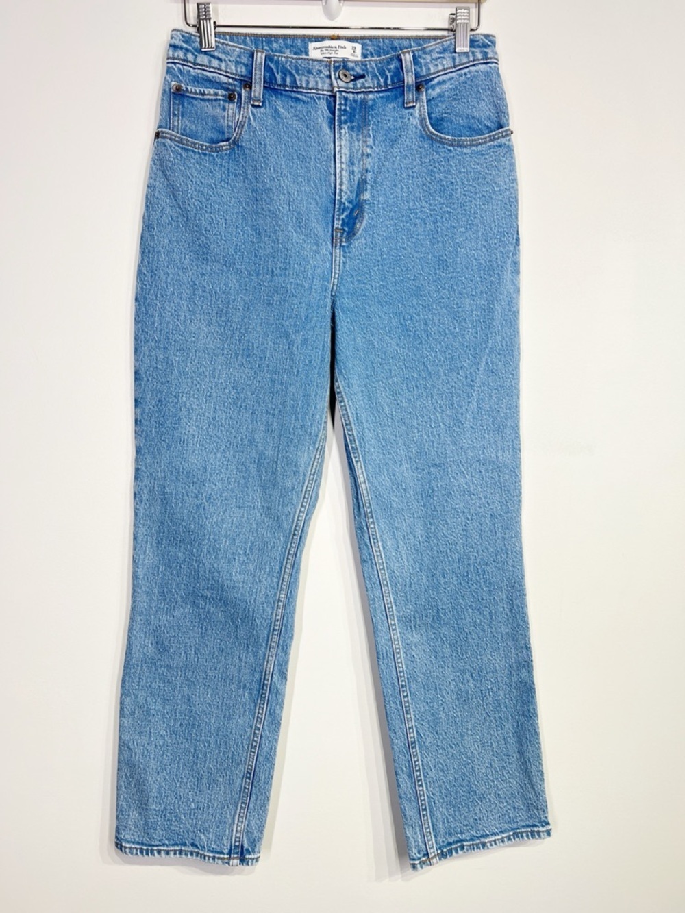 Abercrombie & Fitch '90s Straight Ultra High Rise Jeans